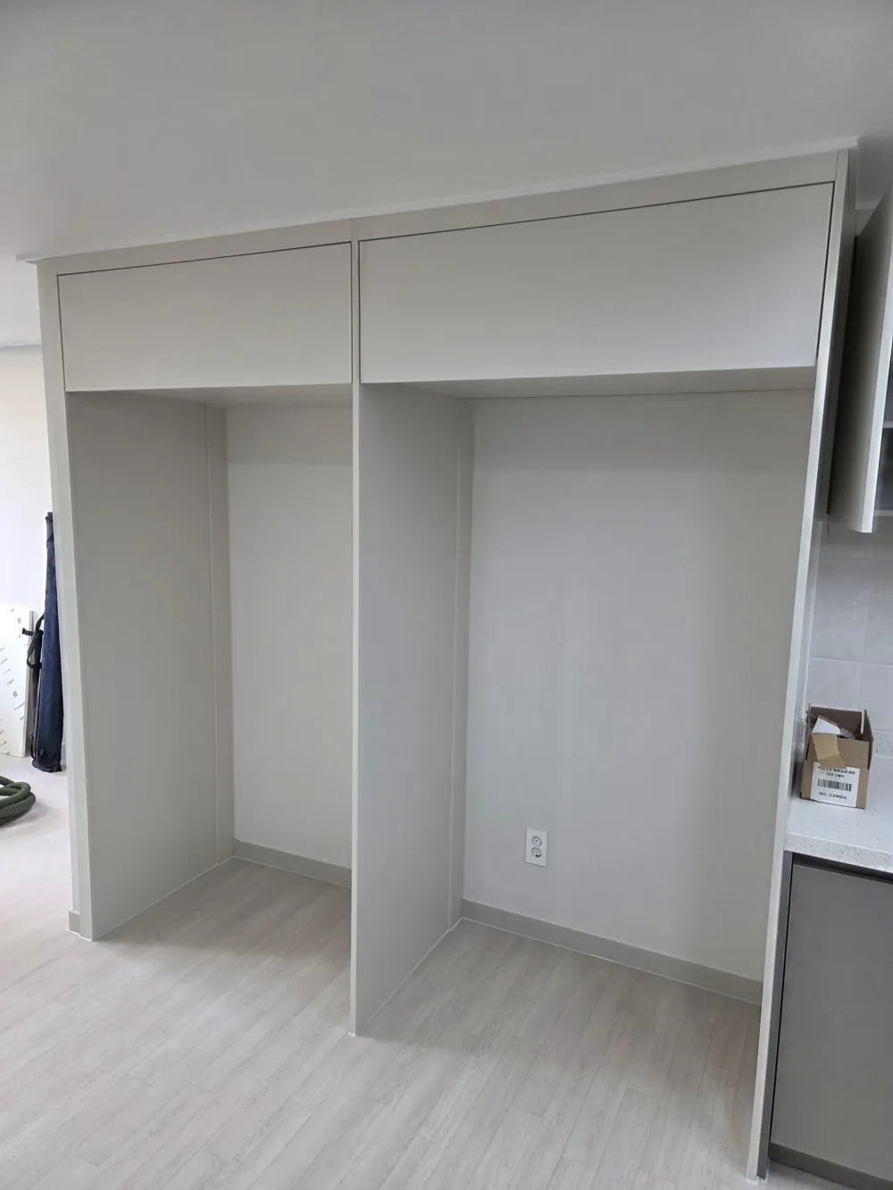 반송동 냉장고장부분리폼 시공 전 사진