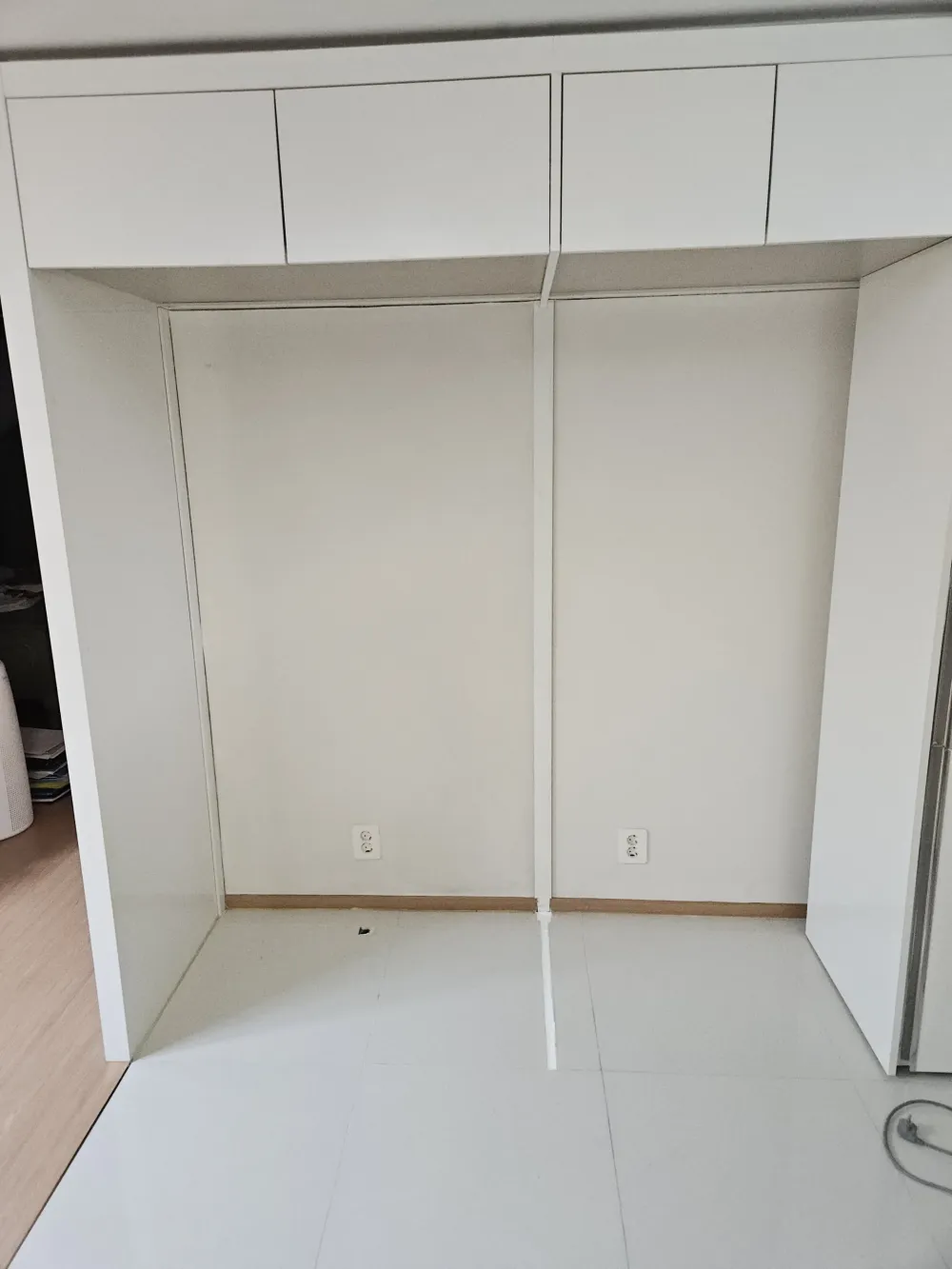 도안동 냉장고틈새장 시공 전 사진